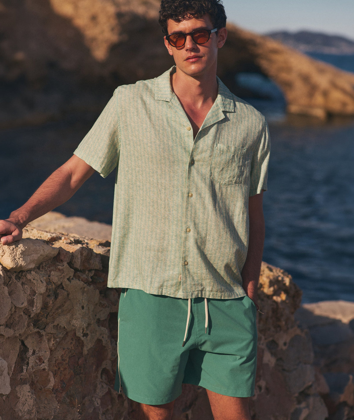 Marine Layer 6" Lined Sport & Swim Short