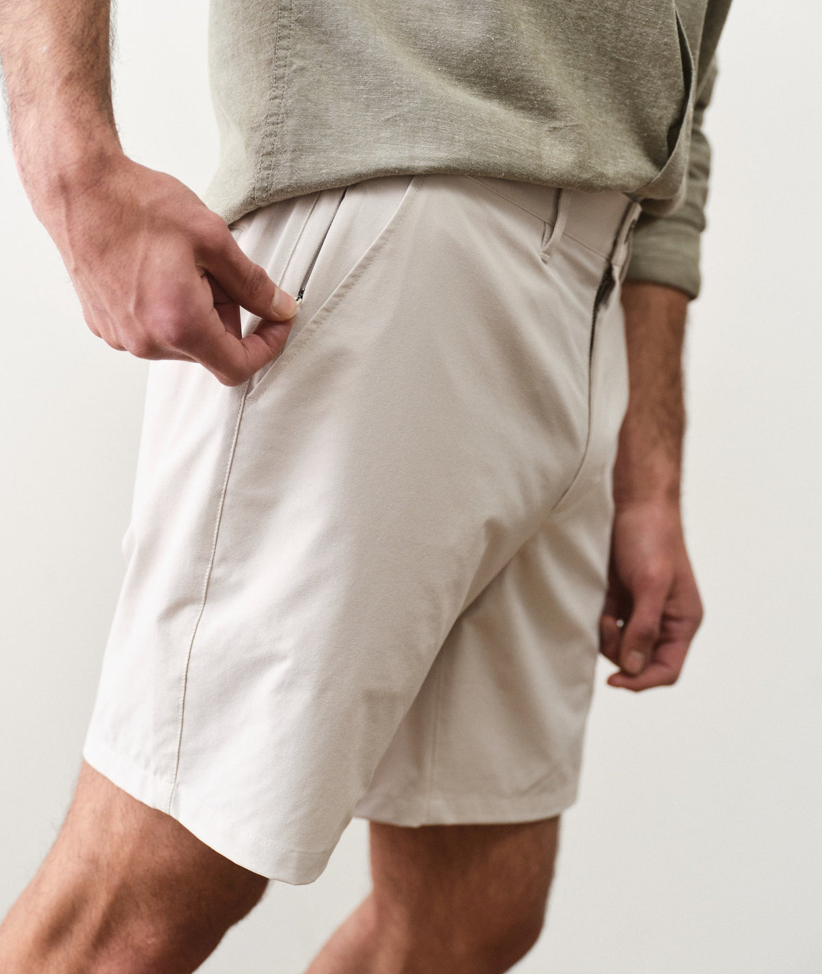 Marine Layer 7" Hybrid Short